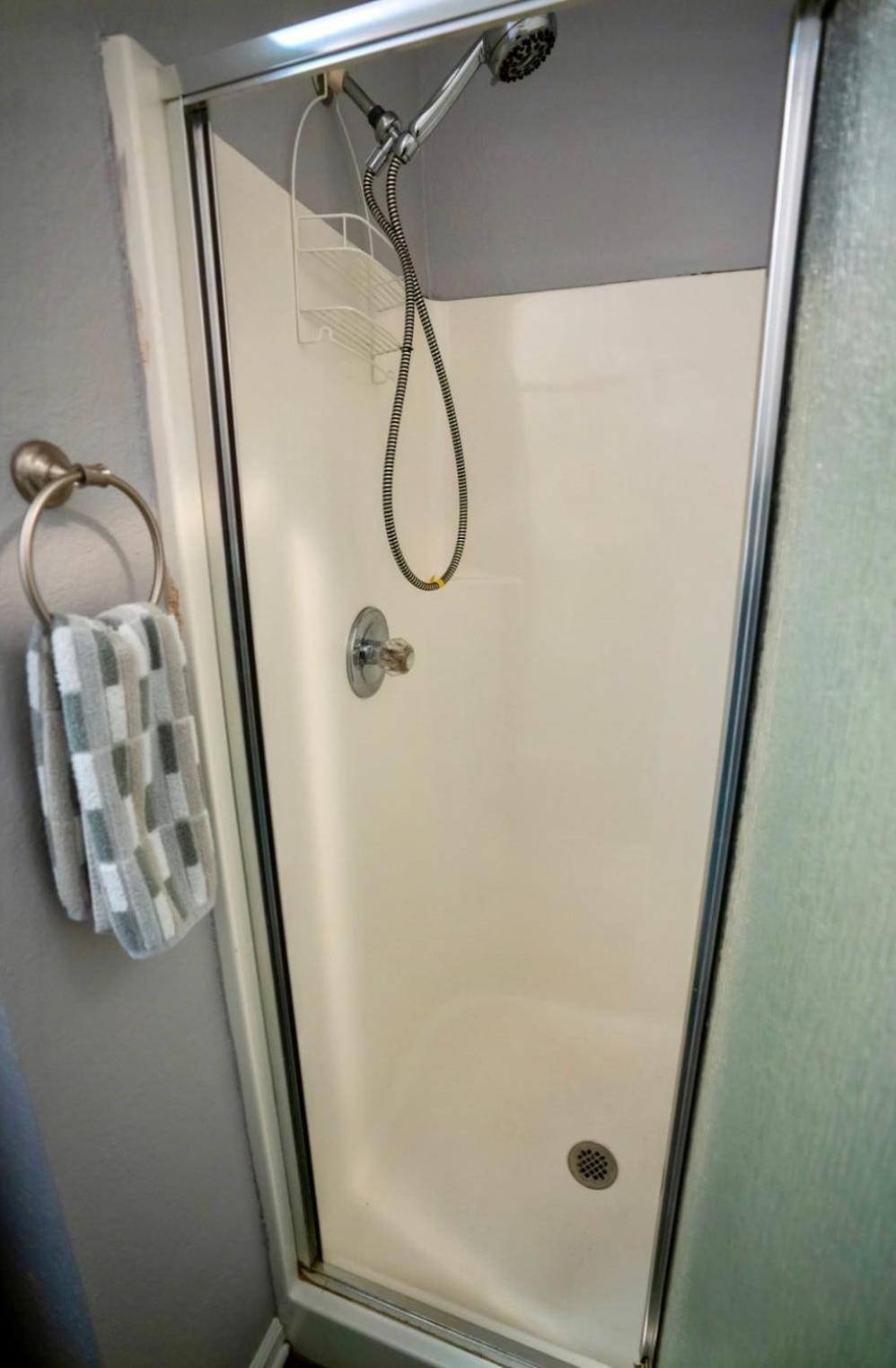Brooklynn'S Bay, Elegant Lakefront Condo Retreat Hot Springs Exteriör bild